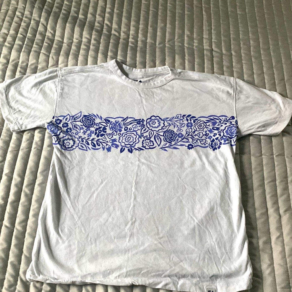 Short sleeve shirt!